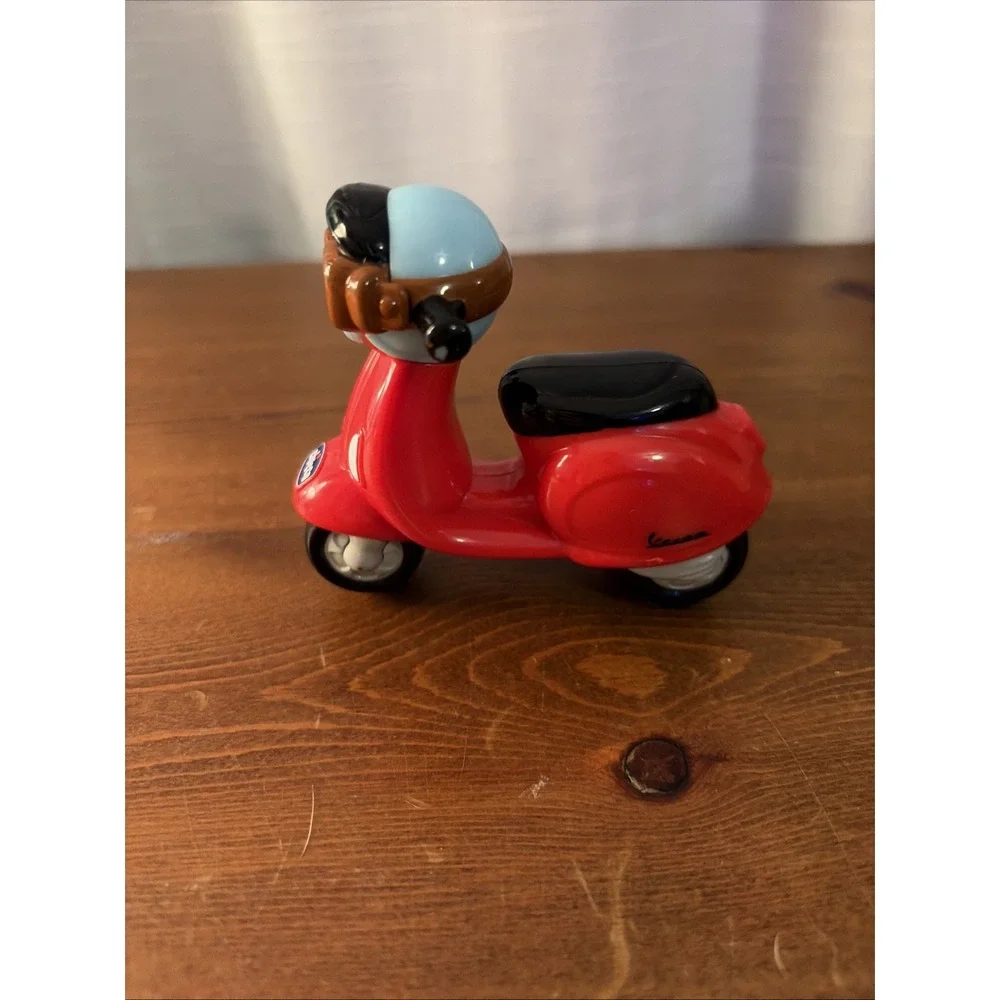Chicco Red‎ Vespa Pull Back Toy